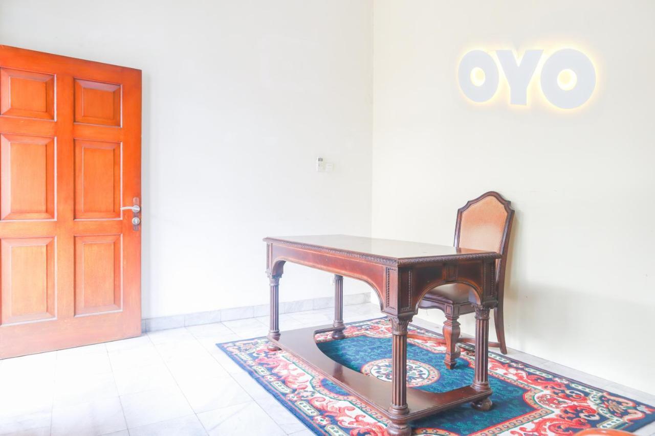 Oyo 2196 Ss Homes Jakarta Bagian luar foto