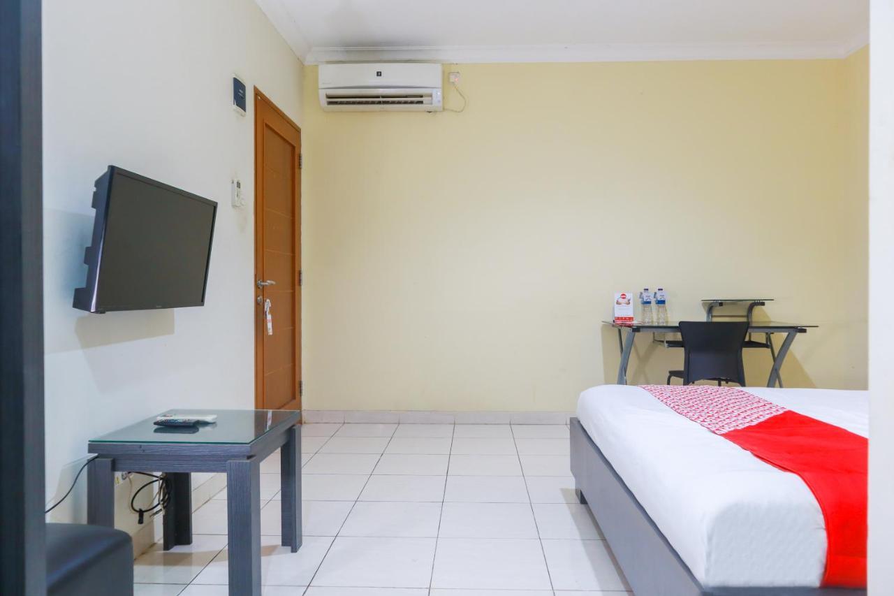 Oyo 2196 Ss Homes Jakarta Bagian luar foto