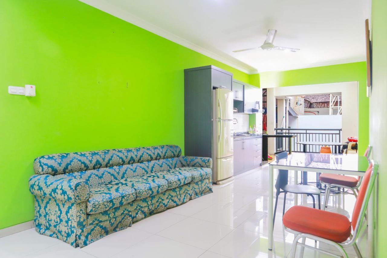 Oyo 2196 Ss Homes Jakarta Bagian luar foto